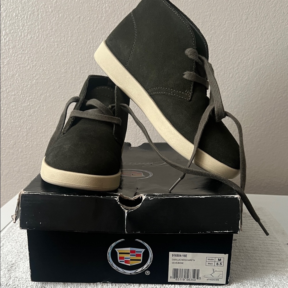 Cadillac Men's Dark Green Chukka Boots
